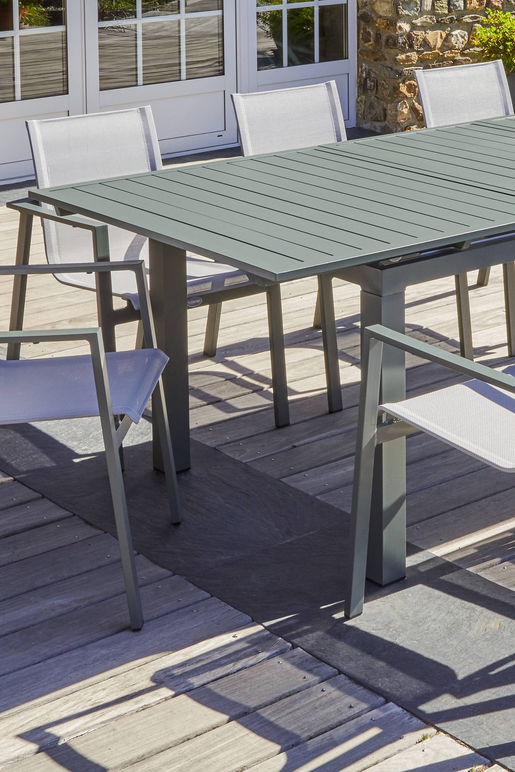 Dcb Garden - Table de jardin MIAMI 240/300 cm en aluminium kaki - DCB GARDEN - Imagen 3