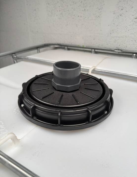 Couvercle de cuve eau 1000L Diamètre 220 mm + Prise PVC 63/75 - Image 2