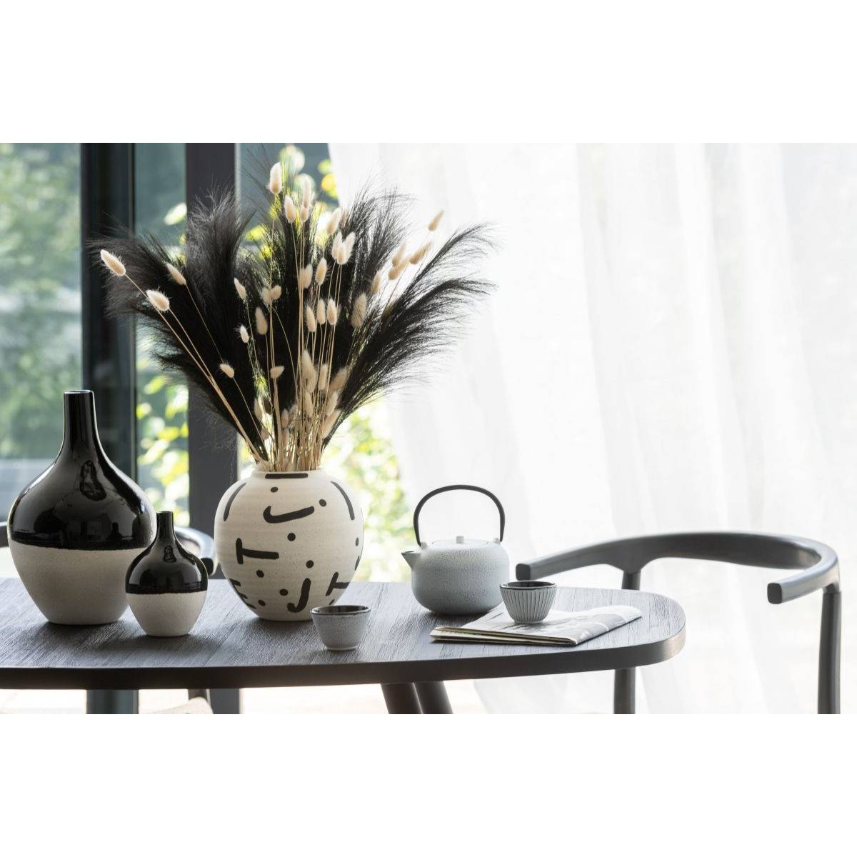 Vase Déco en Porcelaine "Iva" 32cm Noir & Blanc - Image 4