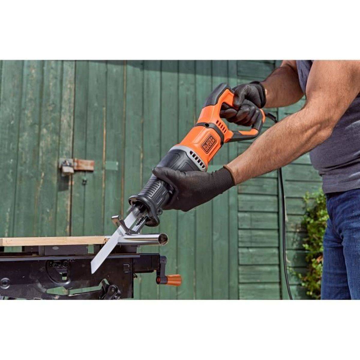 Black & Decker - Scie sabre électrique 750 W avec variateur 0-2800 crs/min, 2 lames et mallette - BLACK + DECKER - Image 3