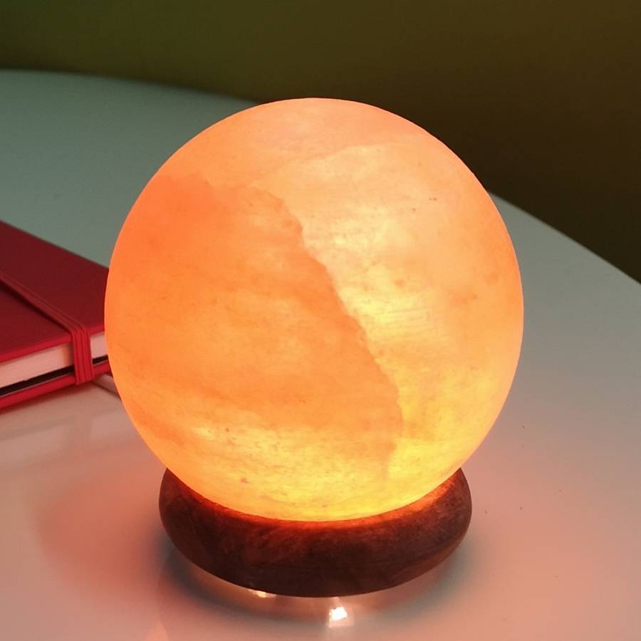 Zen Light - Lampe USB en Sel d'Himalaya Sphère - Matériau 100% Authentique et Naturel -Sculptée à la Main–Câble USB Fourni - Zen'Light - Image 2