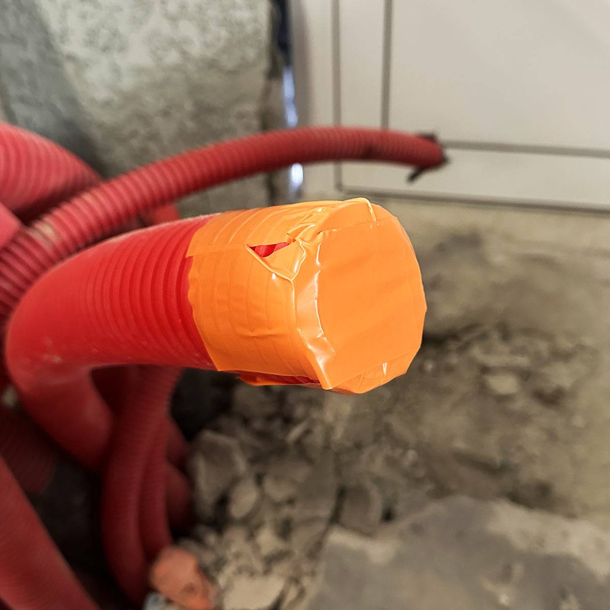 Lot de 1080 Rubans adhésifs PVC orange bâtiment 50 mm x 33 m - Rouleau adhésif de chantier orange TECPLAST - Image 7