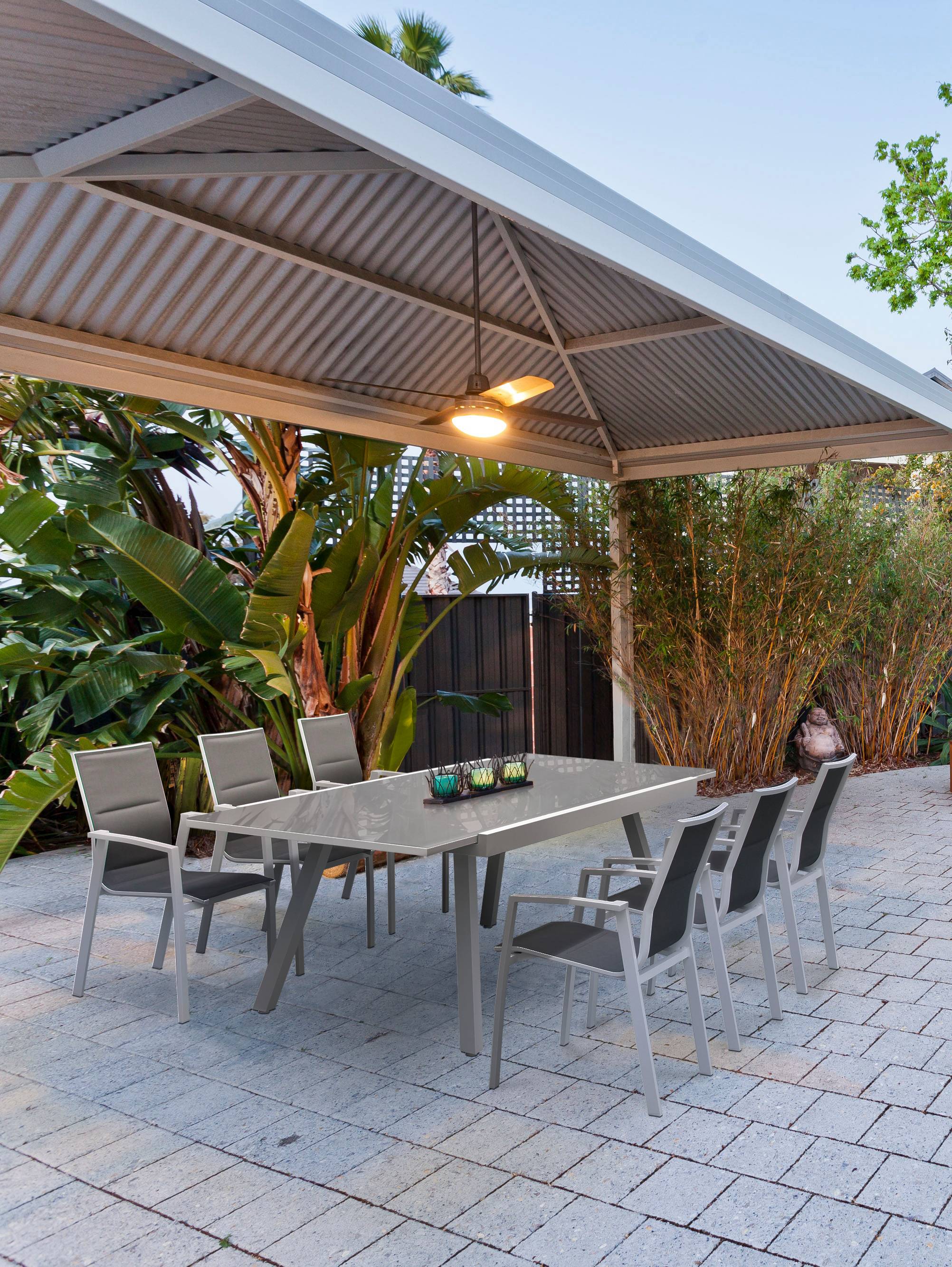 Couleurs du monde - Anthony - Ensemble table à manger extensible et ses 6 fauteuils avec accoudoirs - Imagen 1