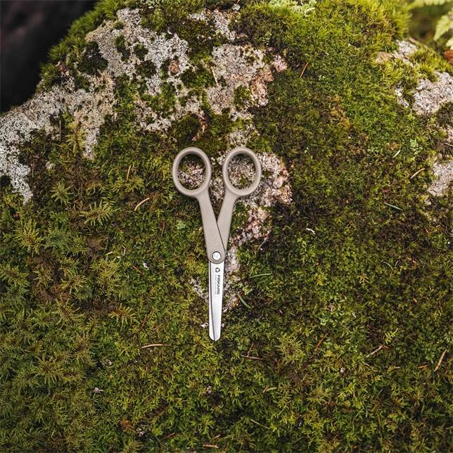 Fiskars - Ciseaux de loisirs Hobby ReNew - lames bout rond en acier inoxydable - 13 cm - Image 4