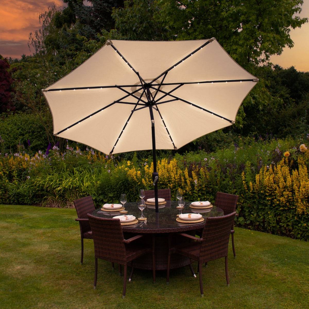 Monstershop - Parasol Crème 270 cm avec 32 LED's Intégrés - Image 3