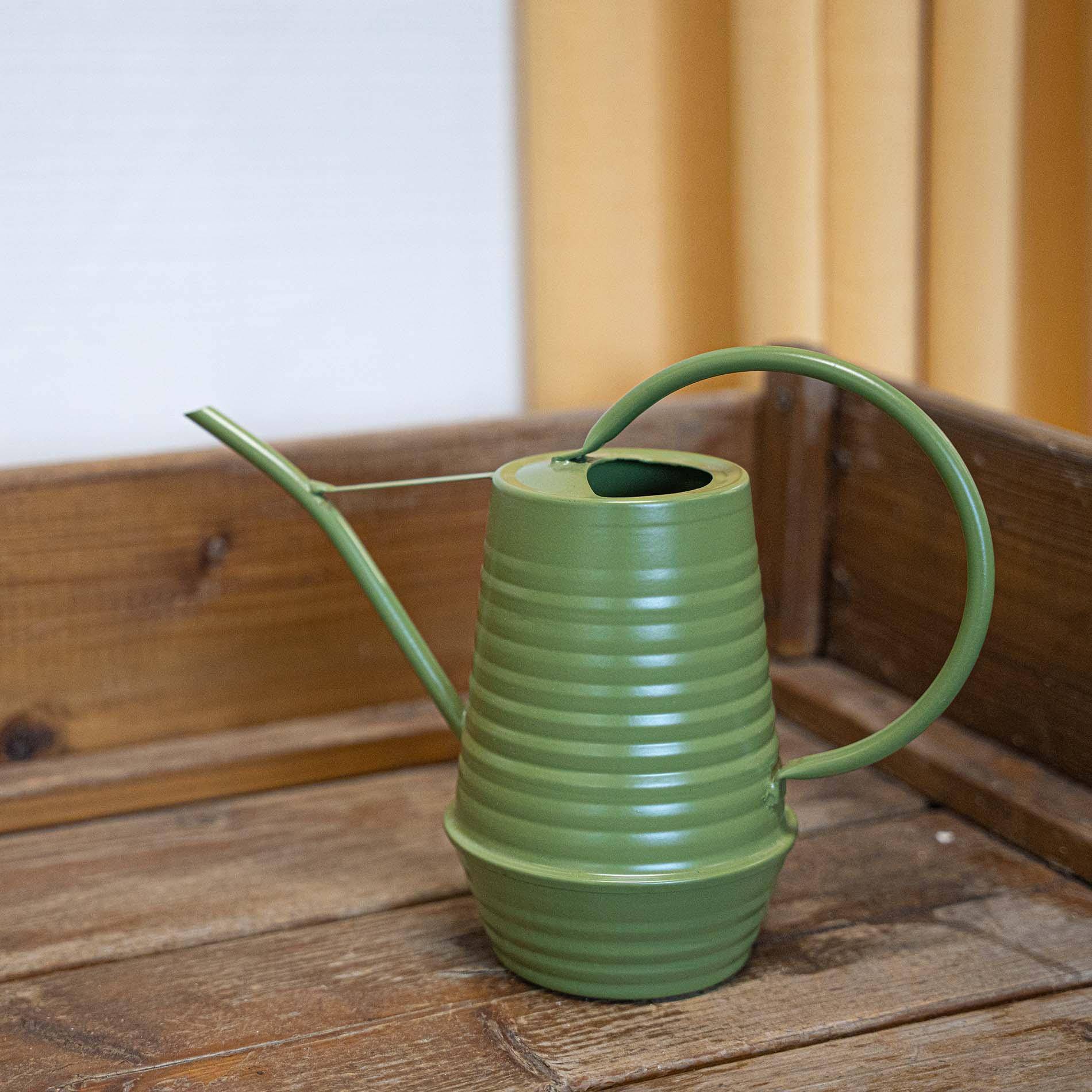 PANGIVO - Arrosoir zinc vert 24.7 x 10.6 x 18.6 cm - PANGIVO - Image 1
