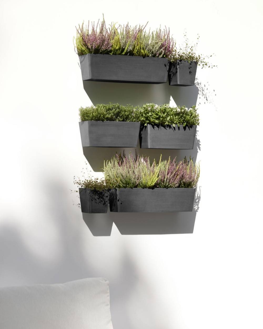 Ecopots - Pot suspension mural Manhattan Wall L Gris Foncé - 55 x 17,2 x H. 15 cm - 9,2 L ECOPOTS - Imagen 4