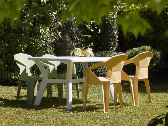 Table rectangulaire recyclée extérieur 140x90 sable DALIA garbar - Image 5