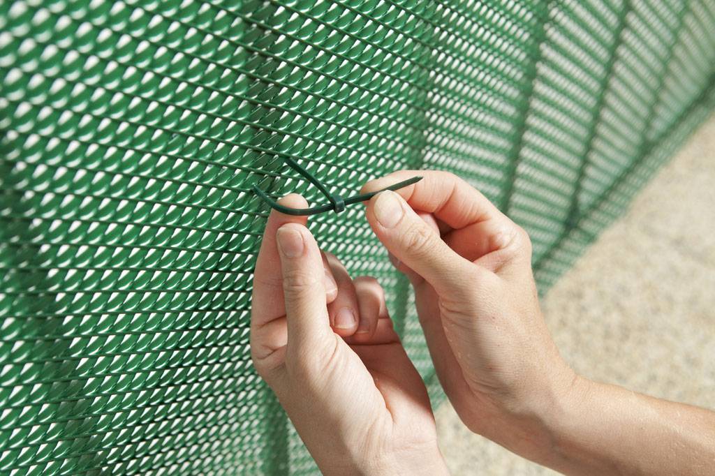 Nortène - Brise-vue plastique vert 85% occultant 1 x 3 m TRIONET Nortene - Imagen 4