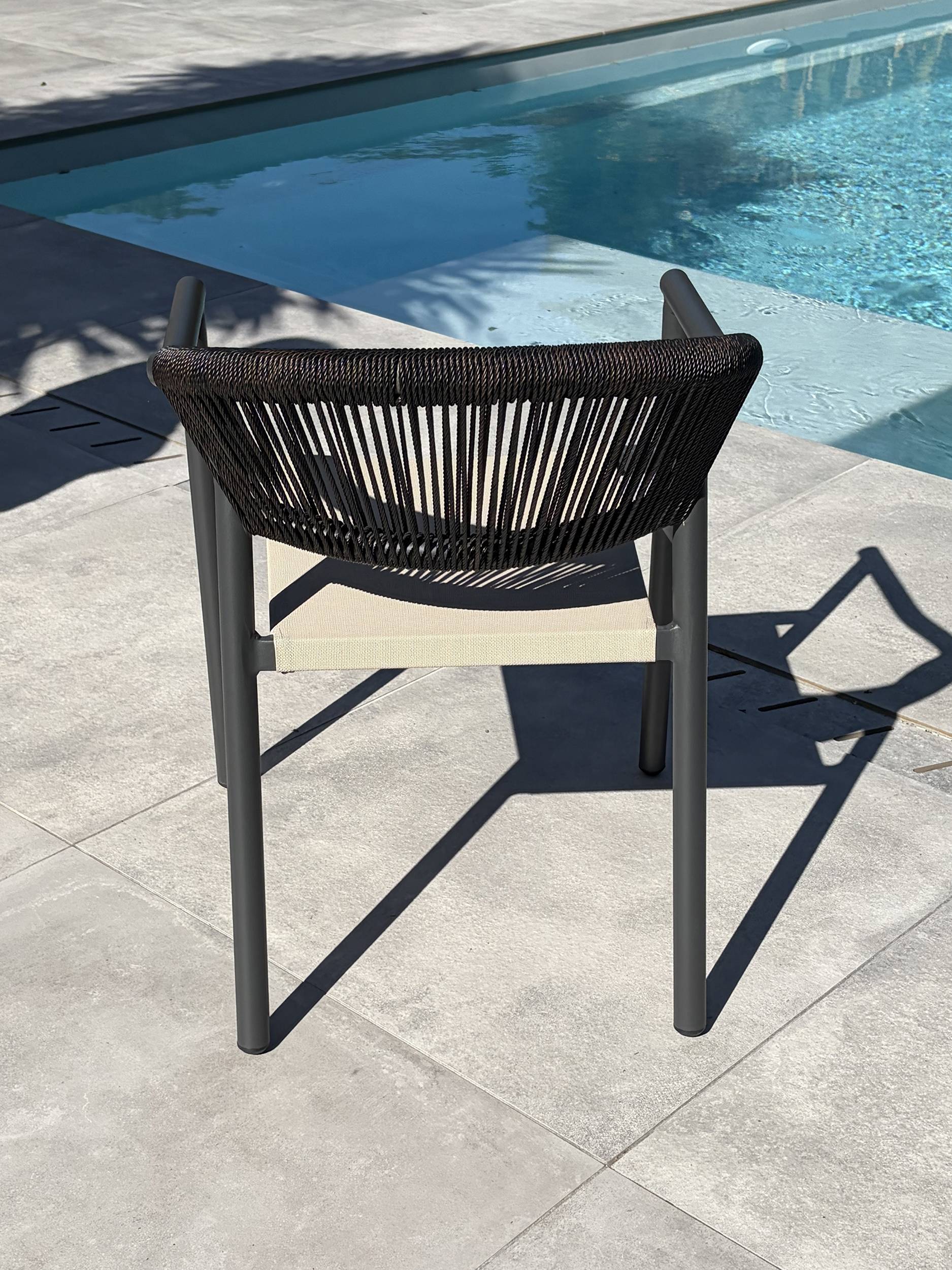 Dcb Garden - Ensemble repas de jardin en aluminium 6 places - Gris anthracite - HANOI - Image 7