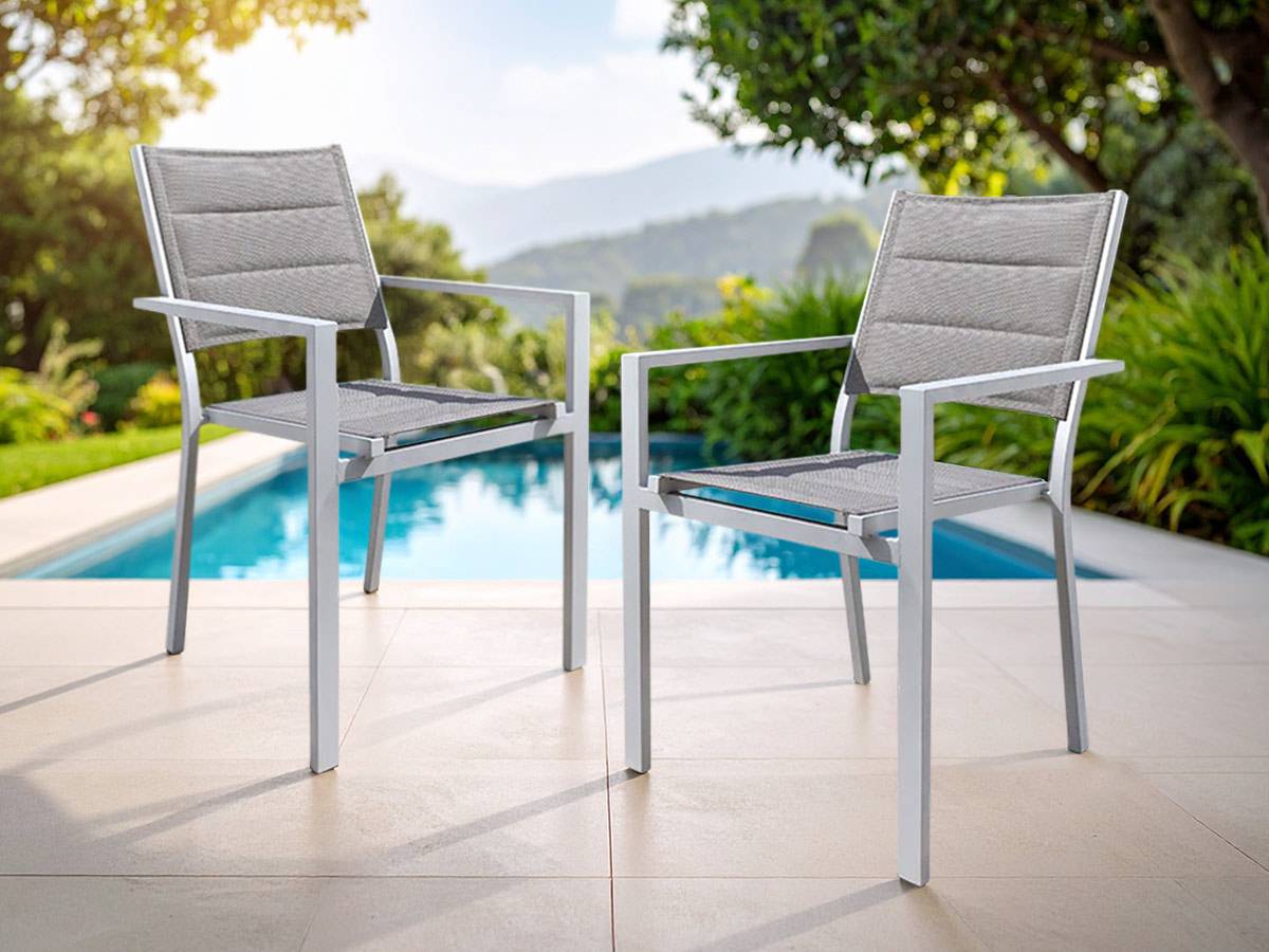 Lot de 2 Fauteuils de jardin en aluminium et textilène matelassé gris, empilable, Ibiza Perle - Jardiline - Imagen 2