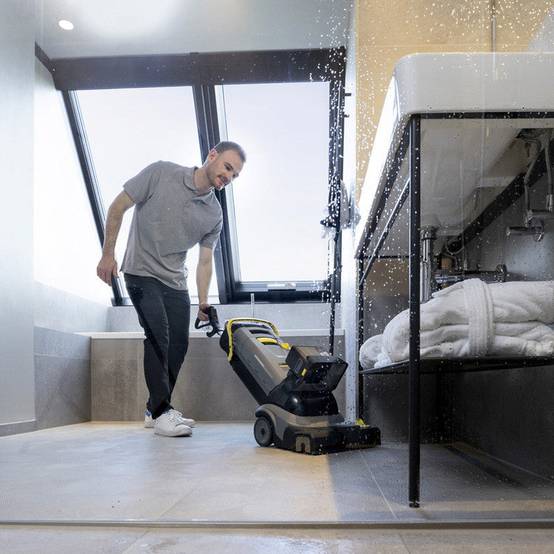 Autolaveuse aspirante BR 30/4 C Bp Pack - KÄRCHER - 1.783-228.0 *EU Karcher - Image 3