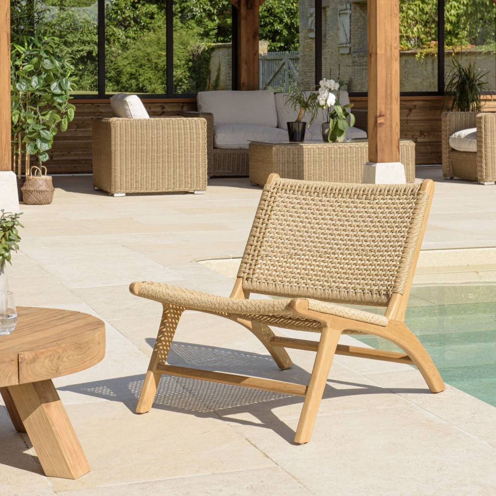 Macabane - VALERIA - Lot de 2 fauteuils de jardin en bois de teck rotin beige - Imagen 2