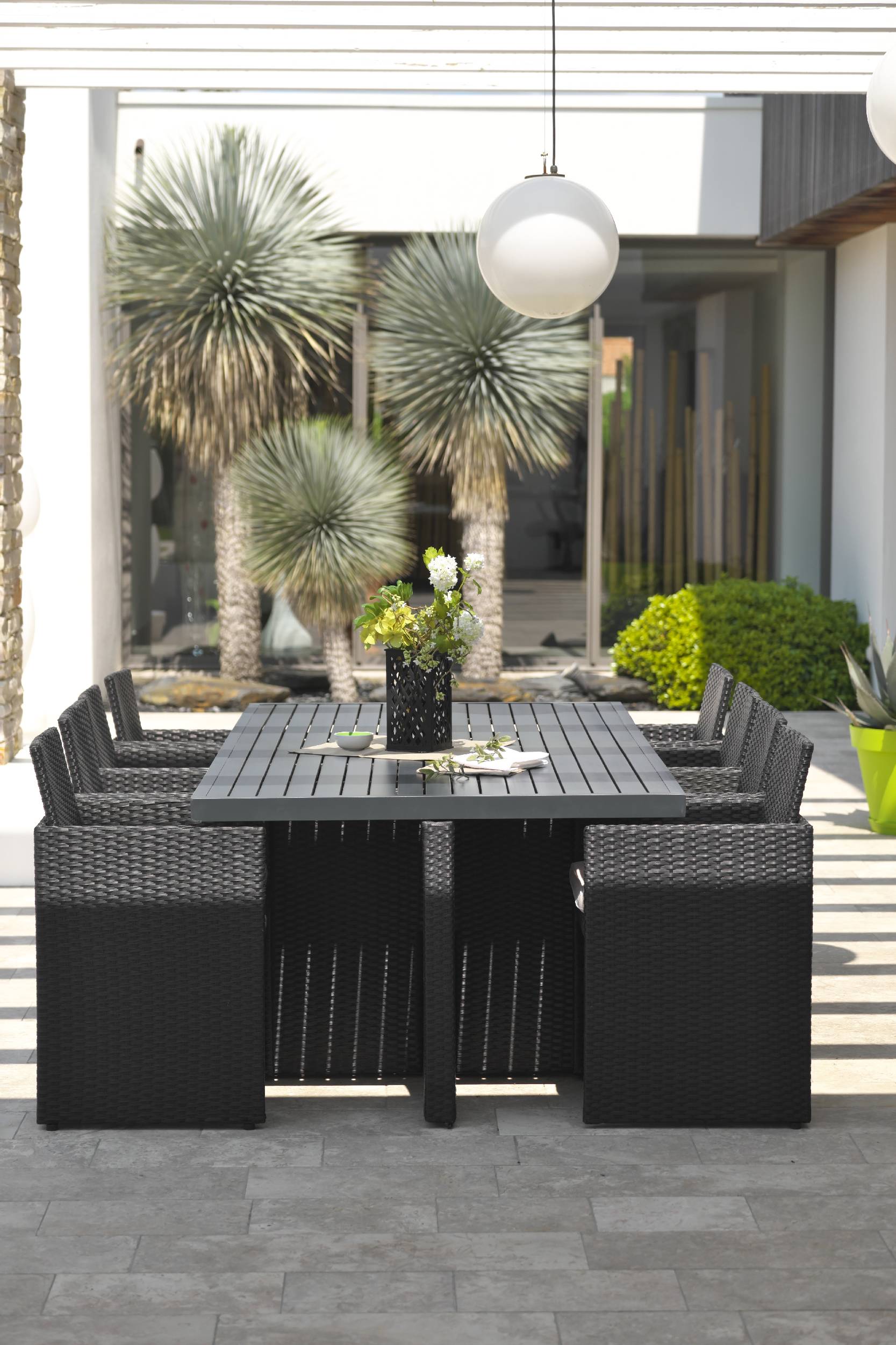 Dcb Garden - Ensemble repas encastrable 8 places résine tresséee - Noir - PVC-8-ALU - Imagen 9