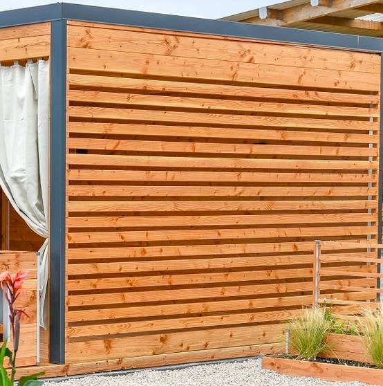 MON CHALET DE JARDIN - Pergola bois & Aluminum Design 9m2 - Bois Douglas épaisseur 55mm - Toiture Bacacier avec voliges sous toiture - MON CHALET DE JARDIN - Image 4