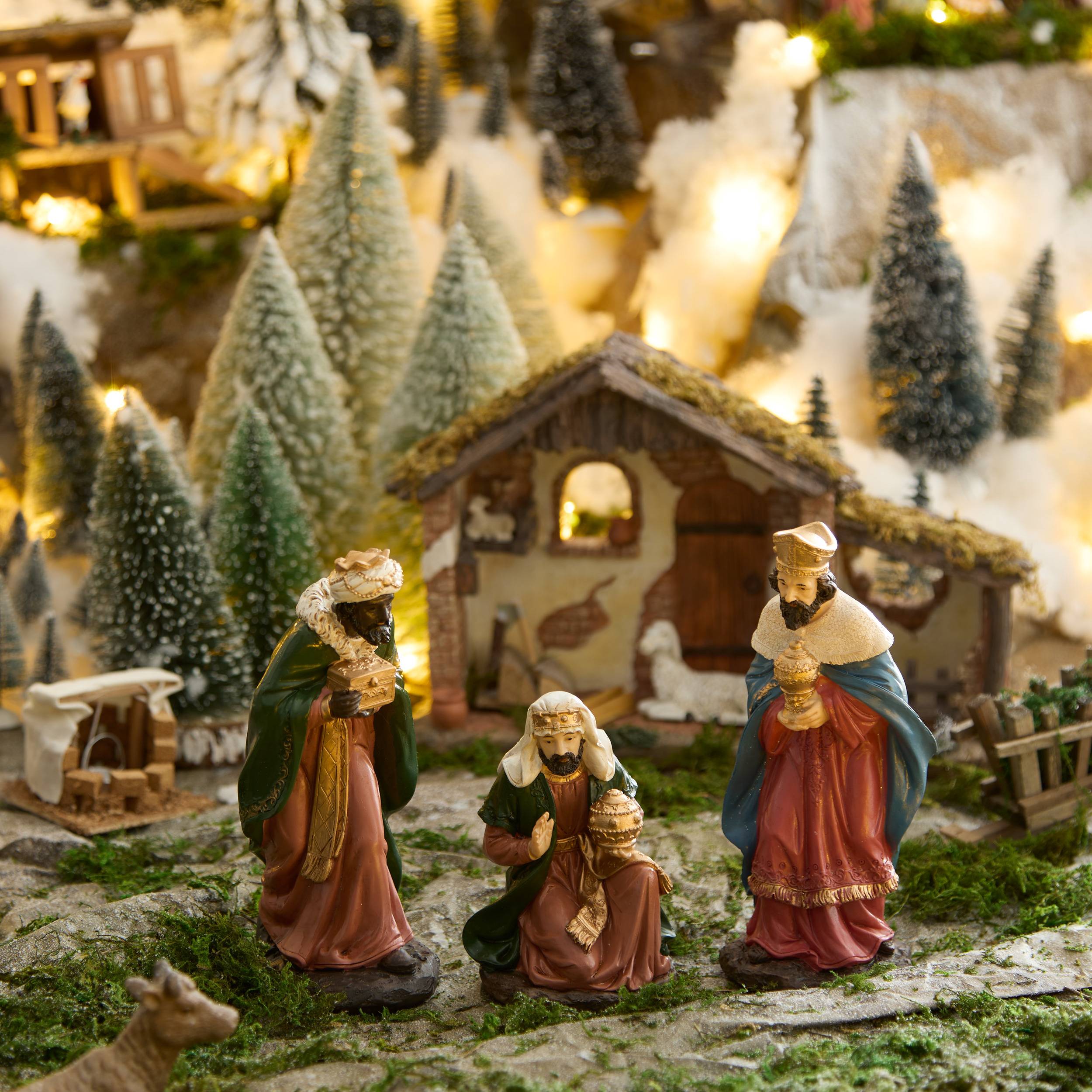 Atmosphera - Lot de 3 santons Maagi en résine H. 20 cm - Atmosphera Créateur d'intérieur - Image 1
