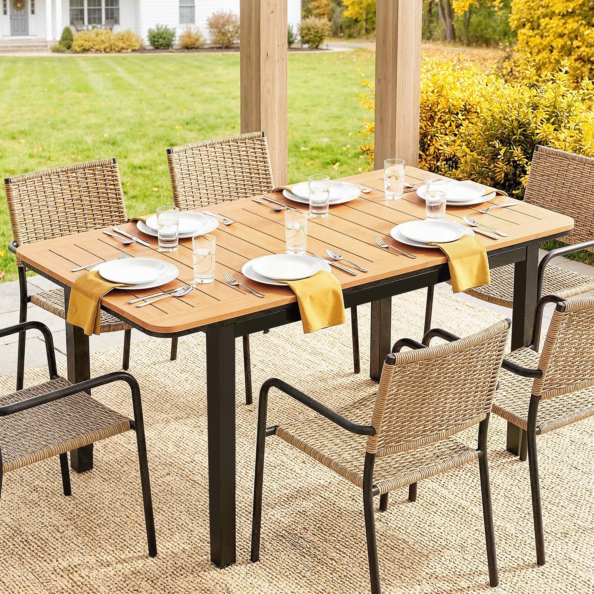 Table de jardin bois composite marron 127 x 70 x 75 cm - PANGIVO - Image 4