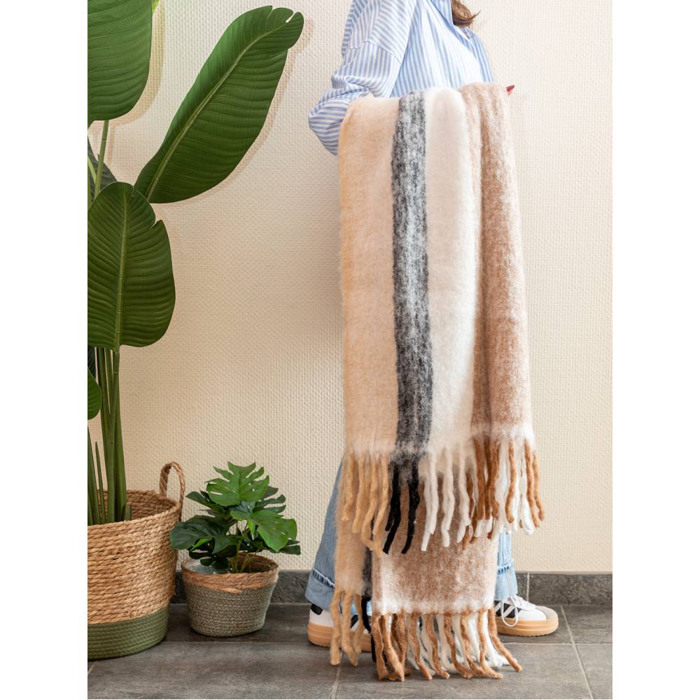 Aubry Gaspard - Plaid acrylique Alice Brun, beige et blanc - Imagen 2