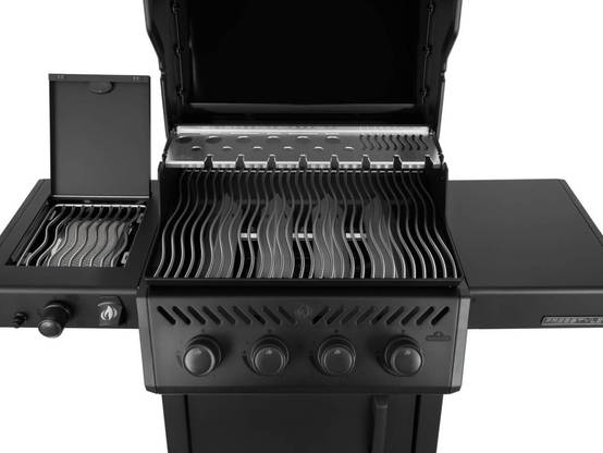 Napoleon - Barbecue gaz Freestyle 425 noir 4 brûleurs + 1 Sizzle Zone Série Phantom + Rôtissoire + Plateau charbon - Napoléon - Image 9