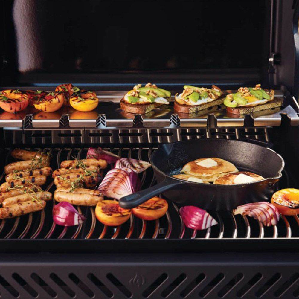 Napoleon - Barbecue à gaz Rogue 425 RSIB + Sizzle Zone + Brûleur arrière - Phantom - Image 6