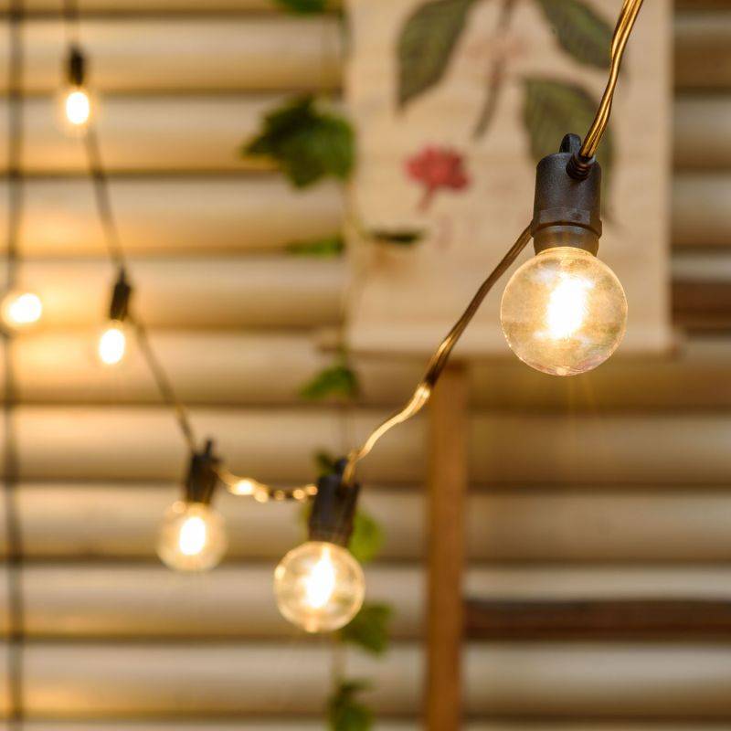 Guirlande Guinguette Solaire 5m 12 ampoules G40 E12 filament LED blanc chaud Lotti - Image 1