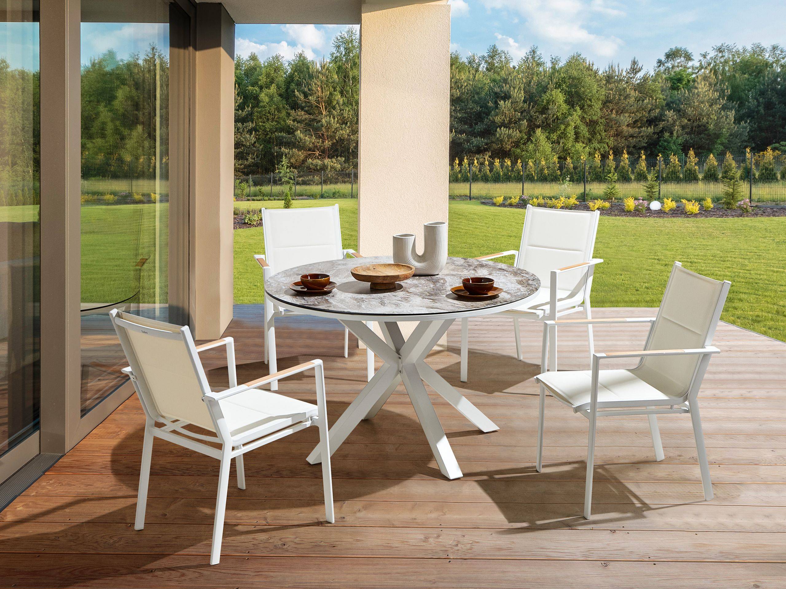 Beliani - Set de salle à manger, 4 Personnes Aluminium Blanc MALETTO/BUSSETO - Beliani - Imagen 1