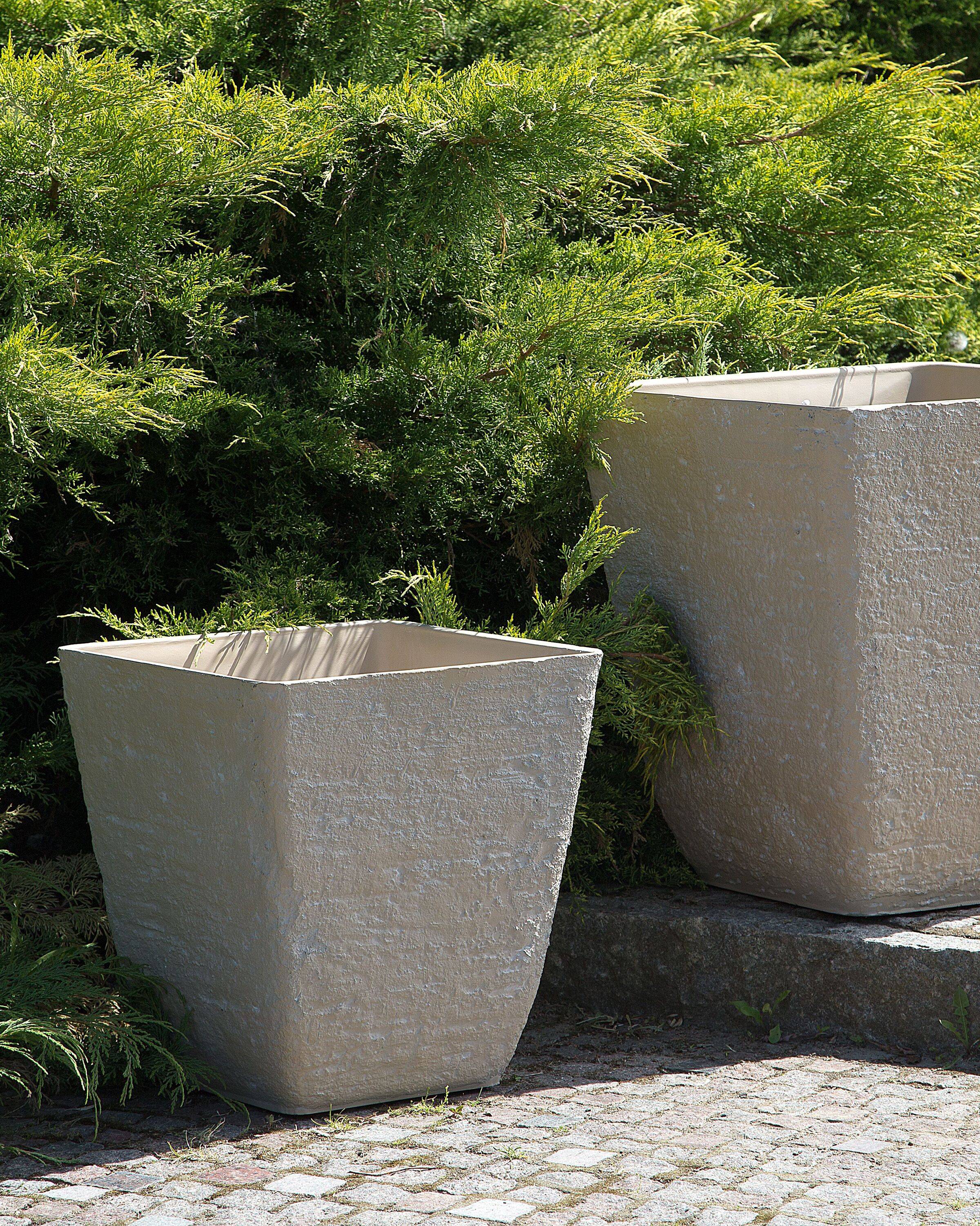 Beliani - Cache-Pot Beige en Polyrésine 39 x 39 x 43 cm Effet Pierre Pot de Fleurs Idéal pour Extérieur et Intérieur Evasé - Imagen 2