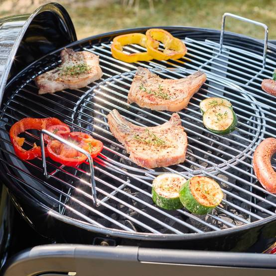 sweeek - Barbecue rond charbon de bois acier émaillé Ø53cm. grill noir avec chariot - Maurice | sweeek - Image 6