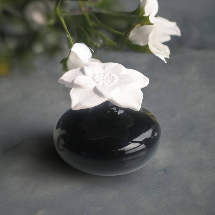 Diffuseur de Parfum par Capillarité Fleur Narcisse Noir - Diffuseur Naturel-Huile Essentielle et Senteurs Maison - Zen'Arôme - Image 2
