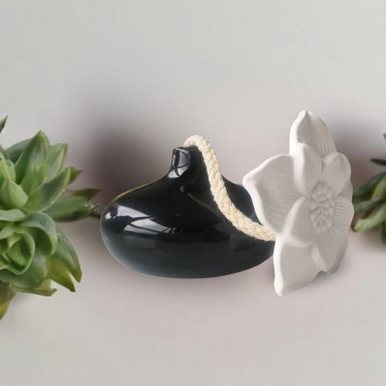 Diffuseur de Parfum par Capillarité Fleur Narcisse Noir - Diffuseur Naturel-Huile Essentielle et Senteurs Maison - Zen'Arôme - Image 4