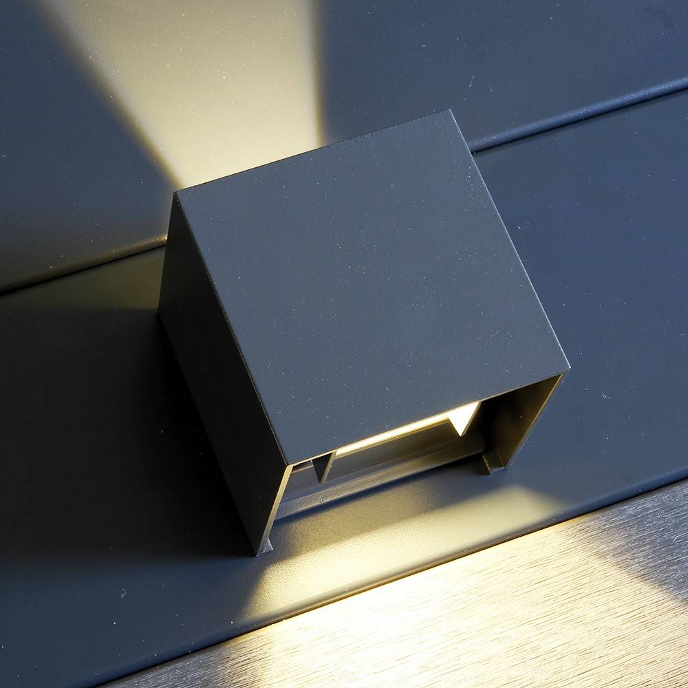 Decklinea - Applique LAKKA 100x100 6W-220V Blanc Chaud - IP67 - Aluminium - Spot LED à visser - Imagen 2