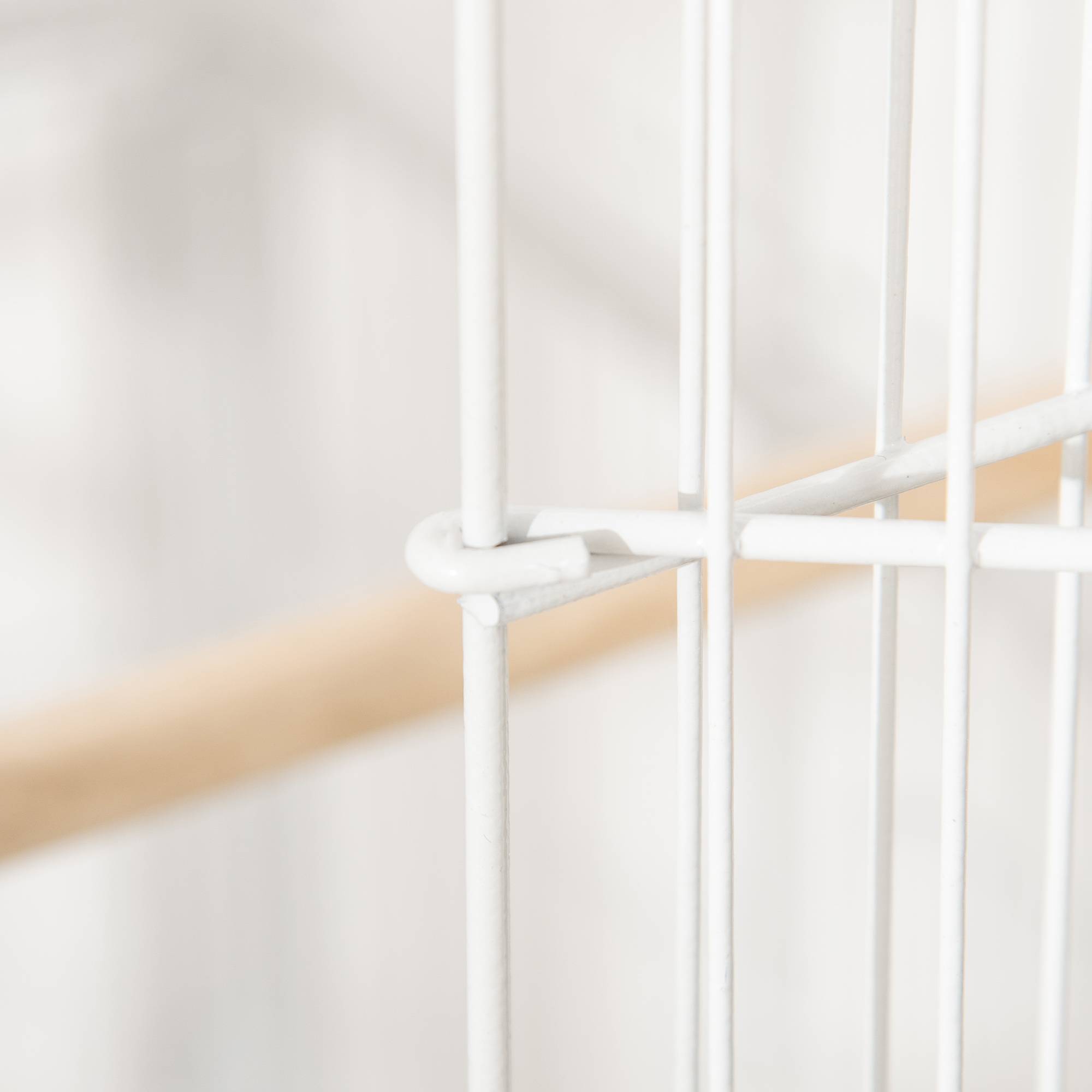 Cage pour oiseaux d'intérieur avec bac amovible, 4 roues et perchoir, 78x52x132 cm, blanc - Image 10