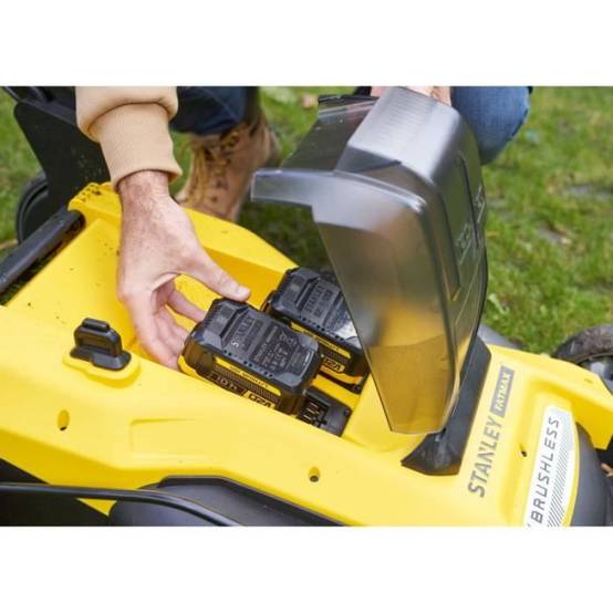 Tondeuse autopropulsée électrique sans fil + 2 batteries 4Ah + chargeur - Stanley Fatmax - SFMCMWS251M-QW - 18V - 51cm de coup - Image 5
