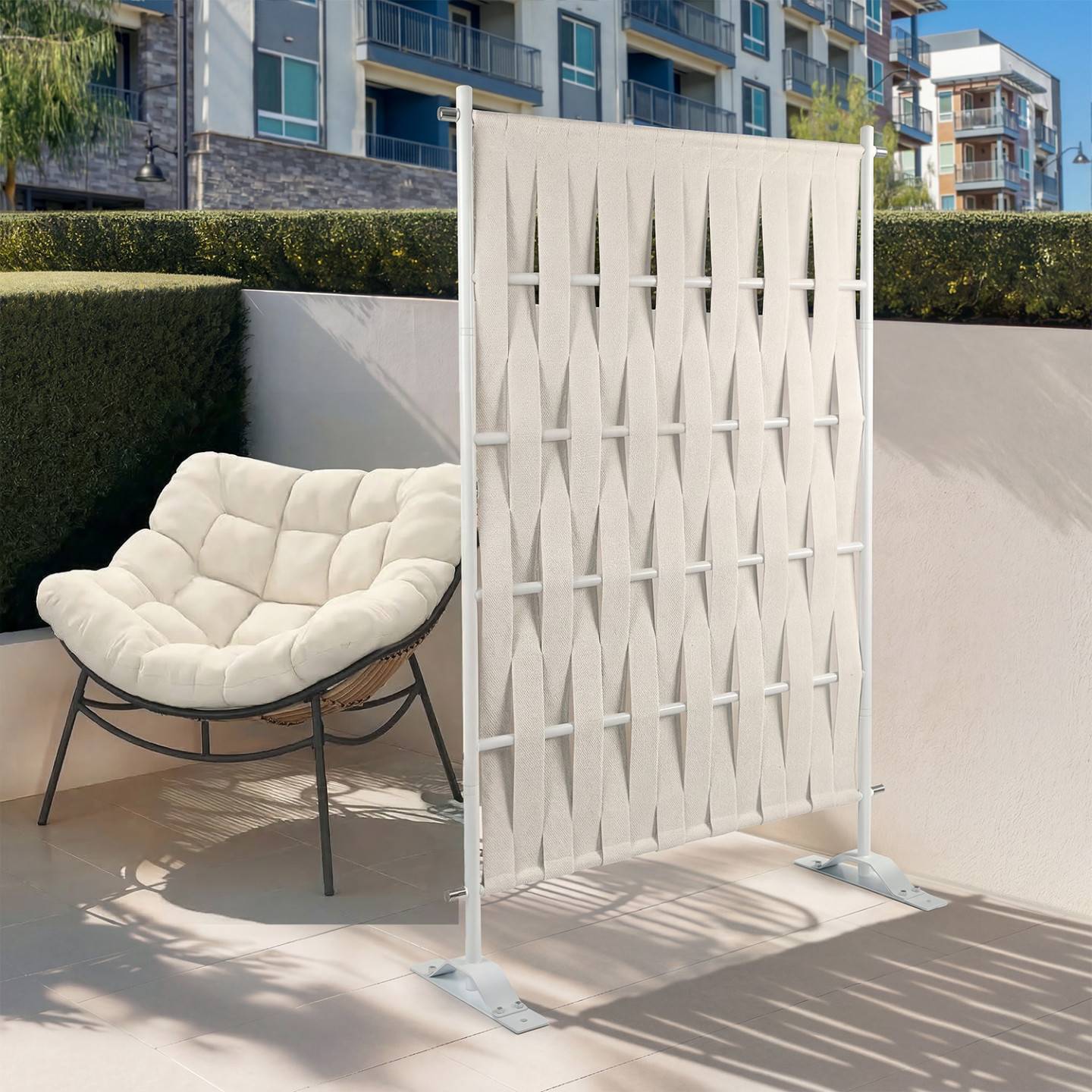 Paravent extérieur claustra décoratif 80 x 150 cm sangles beige et métal blanc - Image 1