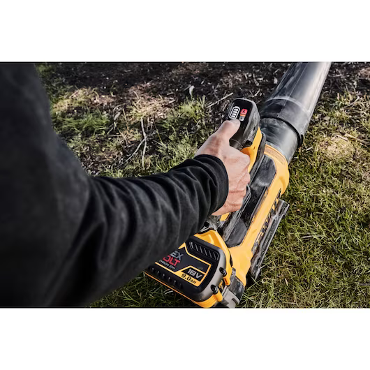 Souffleur axial XR FlexVolt 54V - DEWALT - Avec batterie 3Ah - Brushless - DCMBL777X1-QW - Image 7