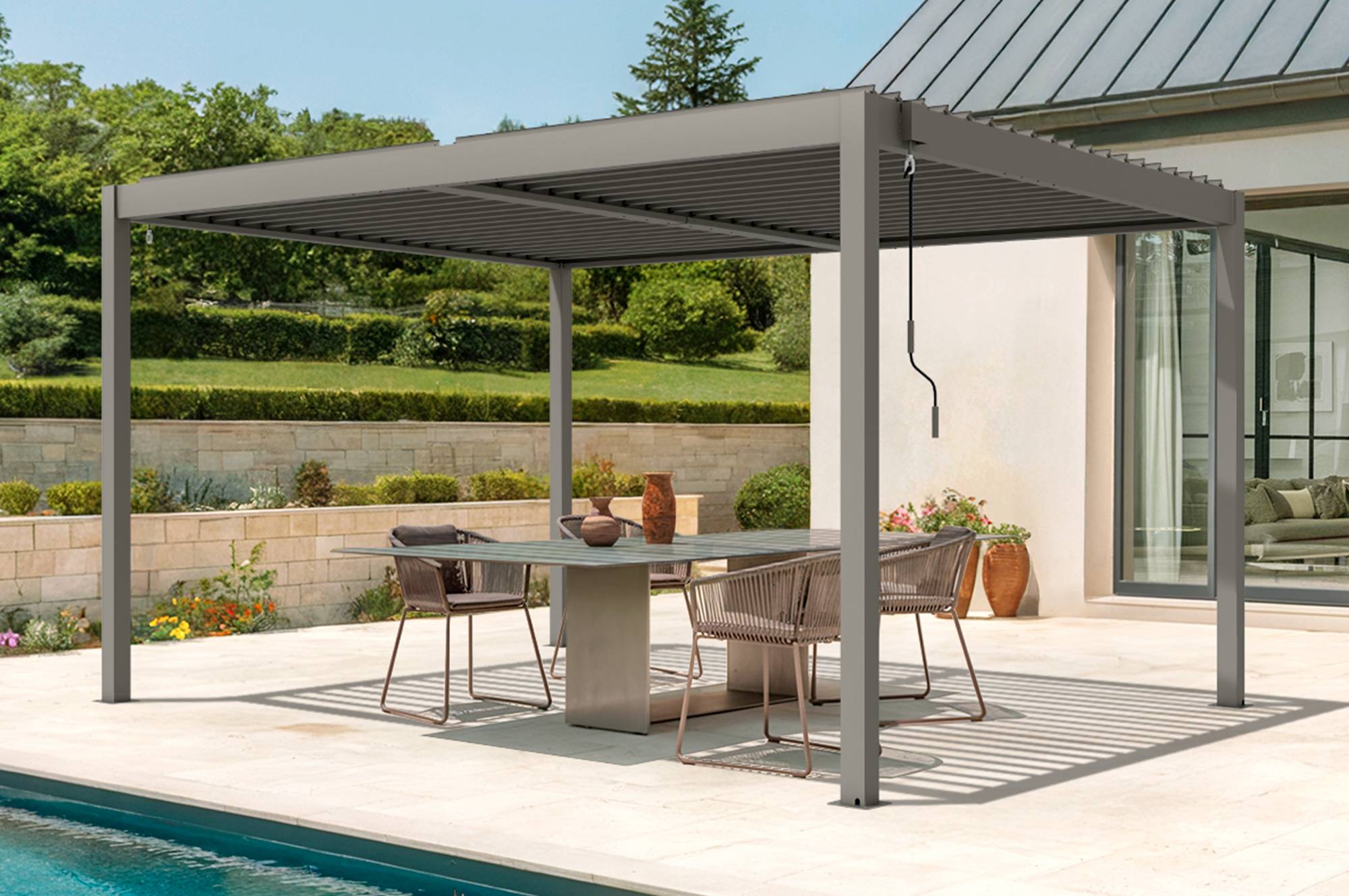 CAZEBOO - Cazeboo Pergola bioclimatique autoportée PIANA 4x3 m aluminium taupe - Lames orientables - Image 1