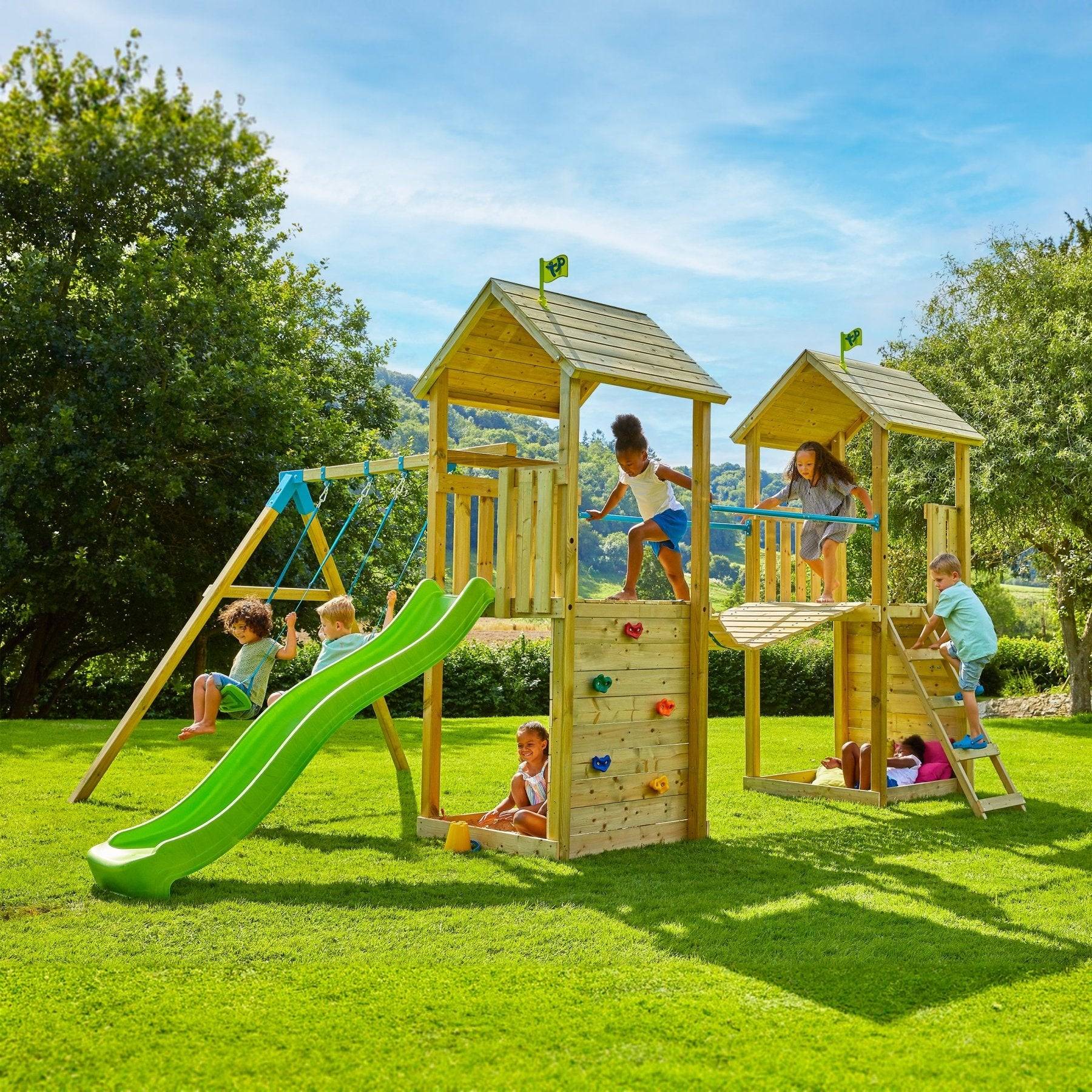 Tp Toys - AIre de jeux XXL 2 tours, pont suspendu et toboggan - bois FSC® - LAURIER SKYWOOD - Imagen 1