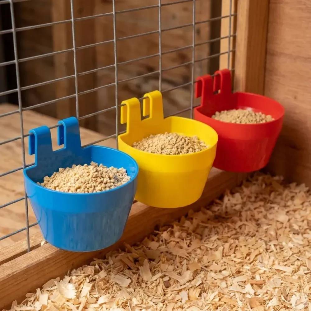 Mangeoire de cage plastique cup 190 ml lot de 10 - Image 1