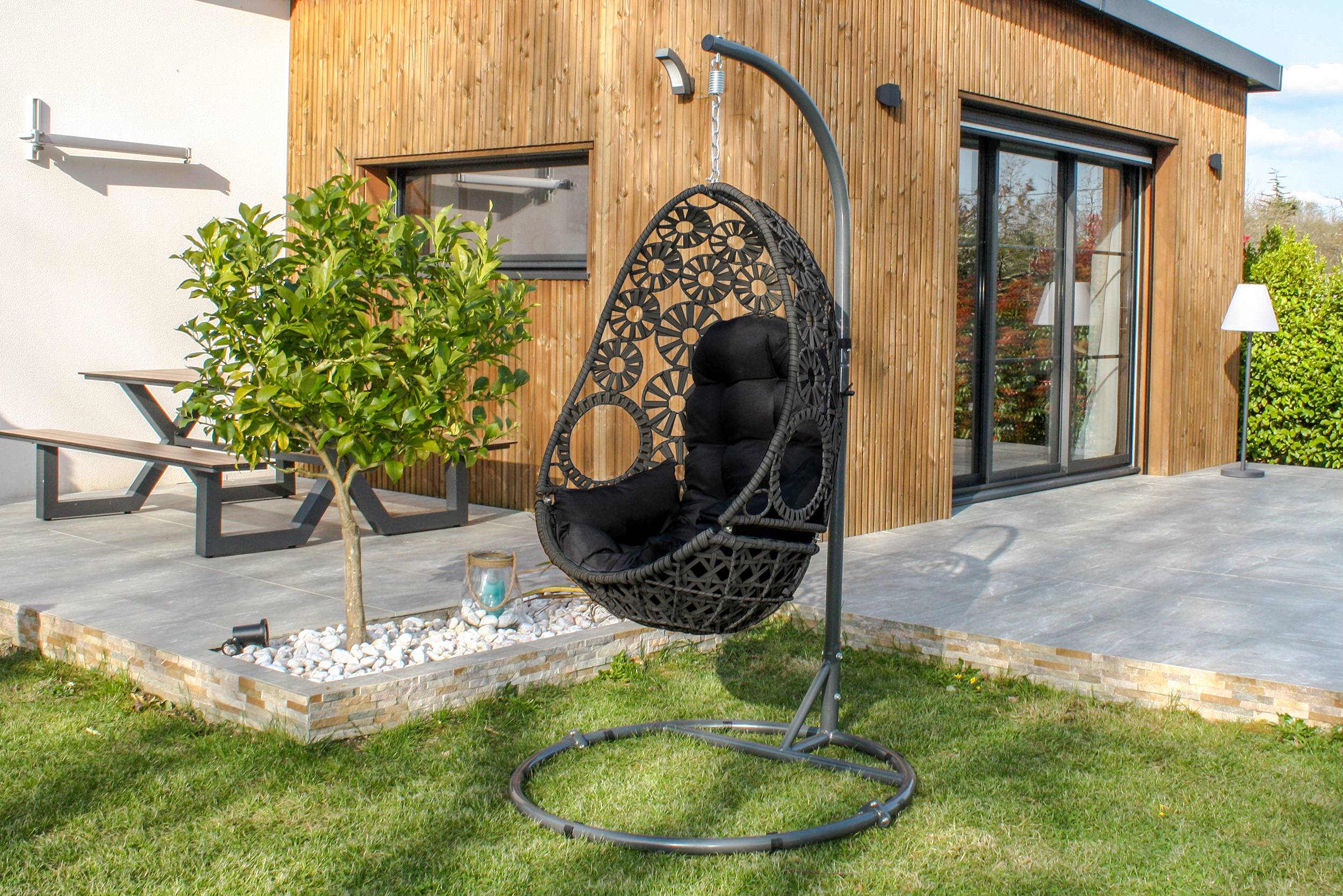 Dcb Garden - Balancelle de jardin SAMOA en résine tressée anthracite - DCB GARDEN - Image 1