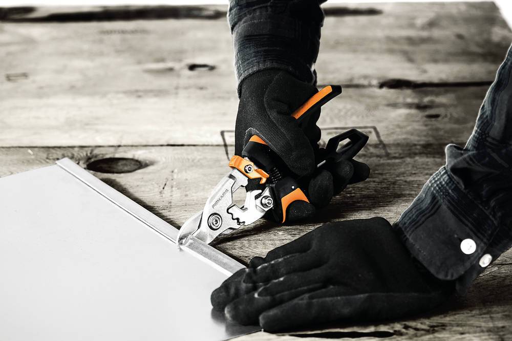 Fiskars - Cisaille PowerGear type "aviation" coupe droite lame bulldog 38,1mm - Image 5