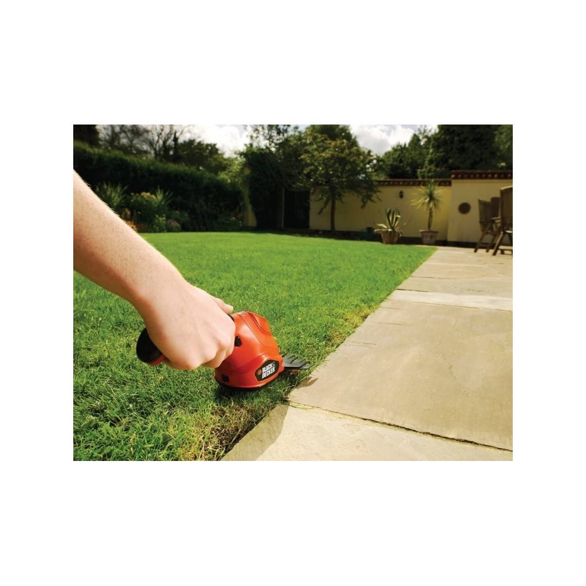 Black & Decker - Taille herbe Cisaillle sans fil 3.6V Batterie Lithium 1.1 Ah Black + Decker GSL 200 - Image 4