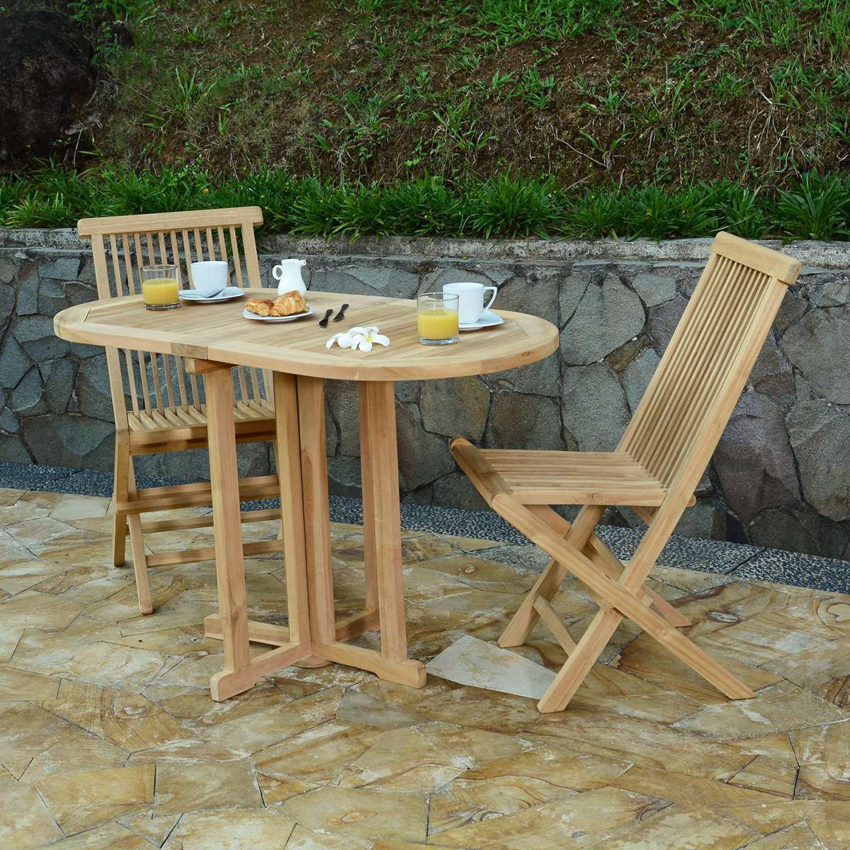 Table pliante ovale en teck massif Manoï pour balcon - TECK'Attitude - Imagen 2