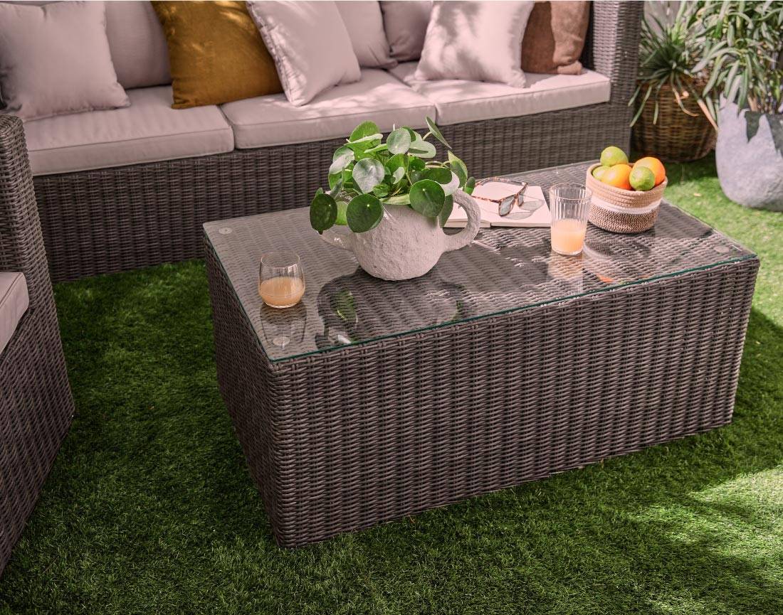 Best Mobilier - Palavas - salon bas de jardin 5 places + table - en résine tressée - gris avec coussins beiges - Best Mobilier - Imagen 6