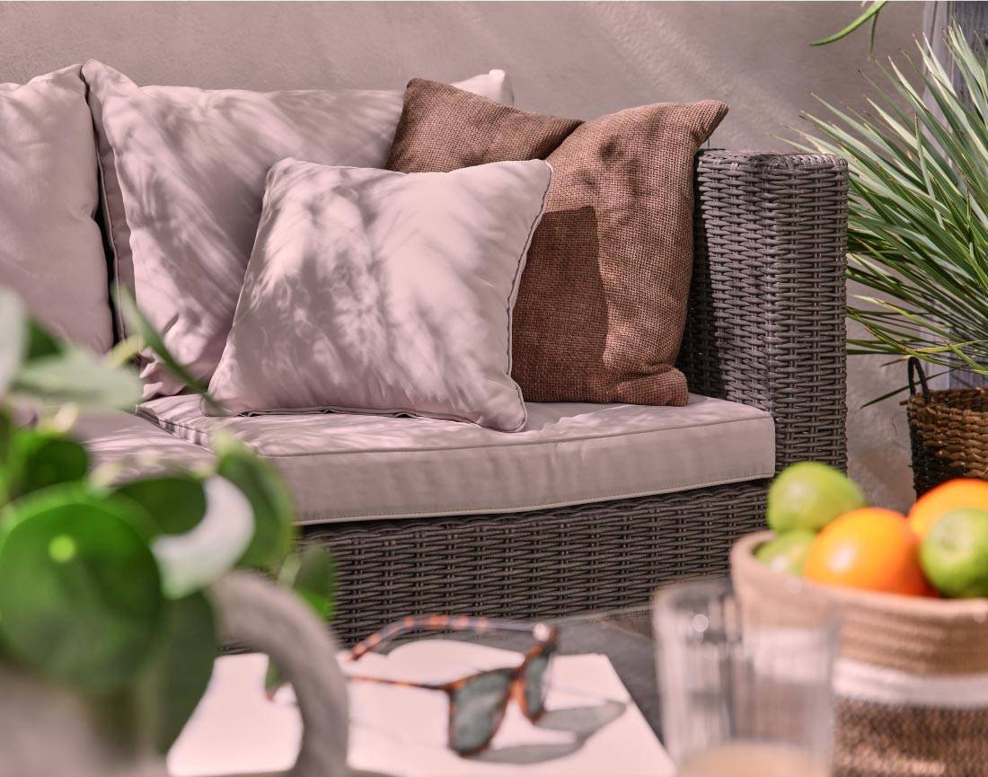Best Mobilier - Palavas - salon bas de jardin 5 places + table - en résine tressée - gris avec coussins beiges - Best Mobilier - Imagen 3