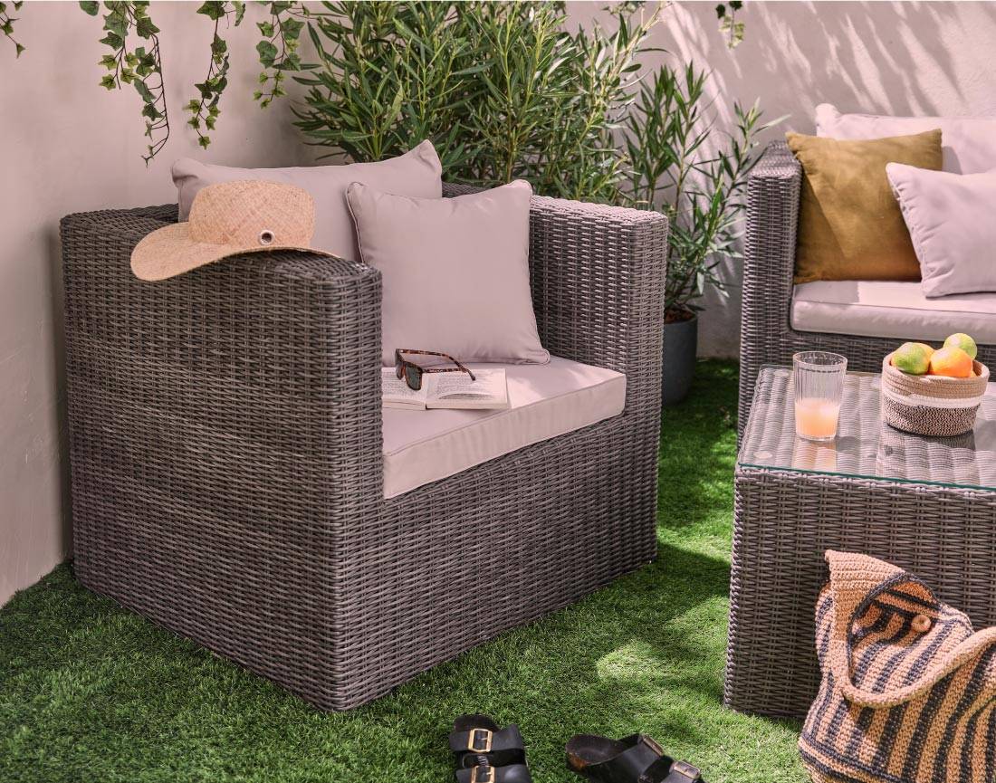 Best Mobilier - Palavas - salon bas de jardin 5 places + table - en résine tressée - gris avec coussins beiges - Best Mobilier - Imagen 5