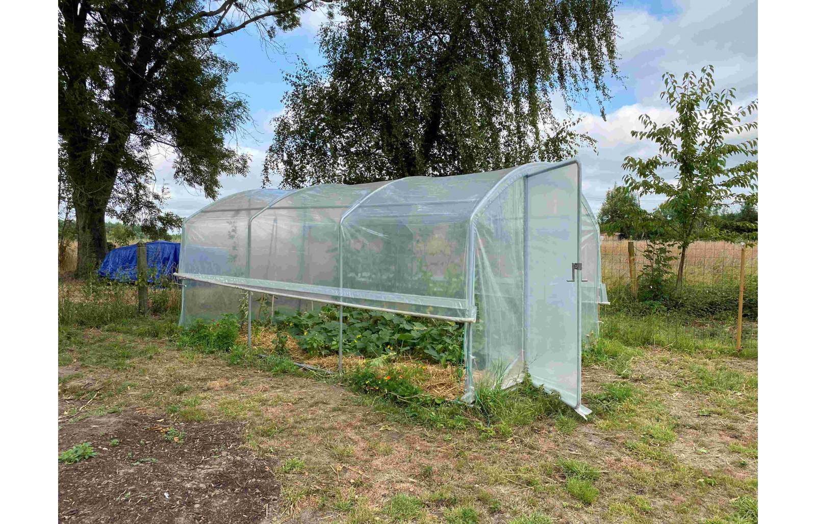Serre tunnel de jardin - 22m² - 3 x 7,5 m - pieds droits - aérations latérales - 4 saisons - LES SERRES TONNEAU - Image 4