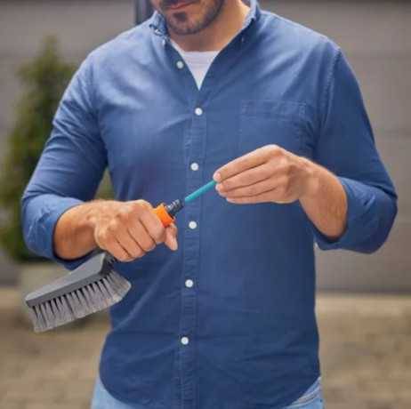 Gardena - Kit brosse de lavage à main S souple avec raccordement Gardena - Imagen 4
