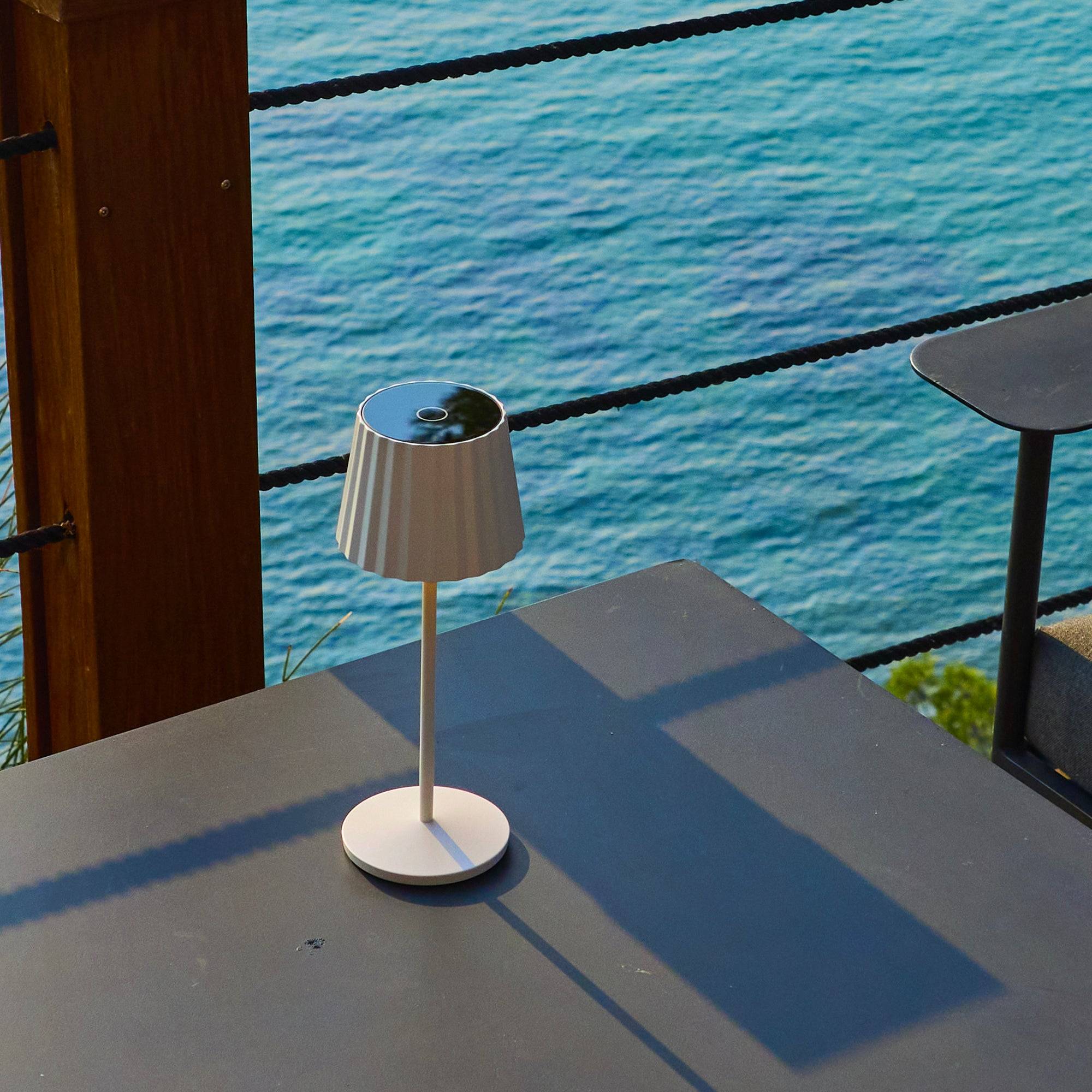 Lumisky - Lampe de table sans fil ABBY Blanc H30cm - Imagen 6