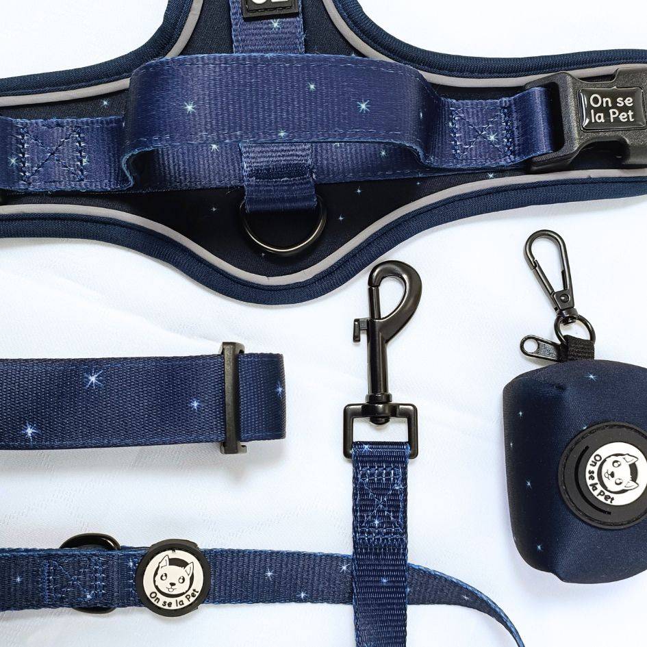 Distributeur de sacs à crottes (rouleau inclus) - Bleu Nuit  – On se la Pet - Image 6