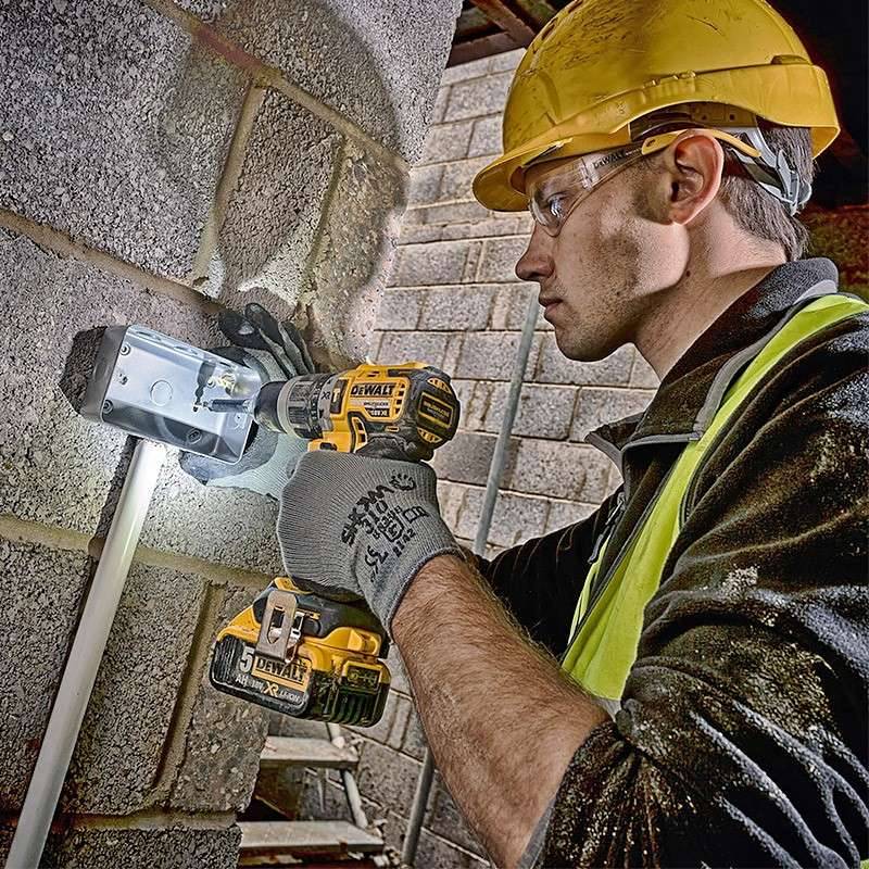 Perceuse visseuse à percussion 18V DCD796NT DEWALT + coffret TSTAK - Sans batterie - Image 3